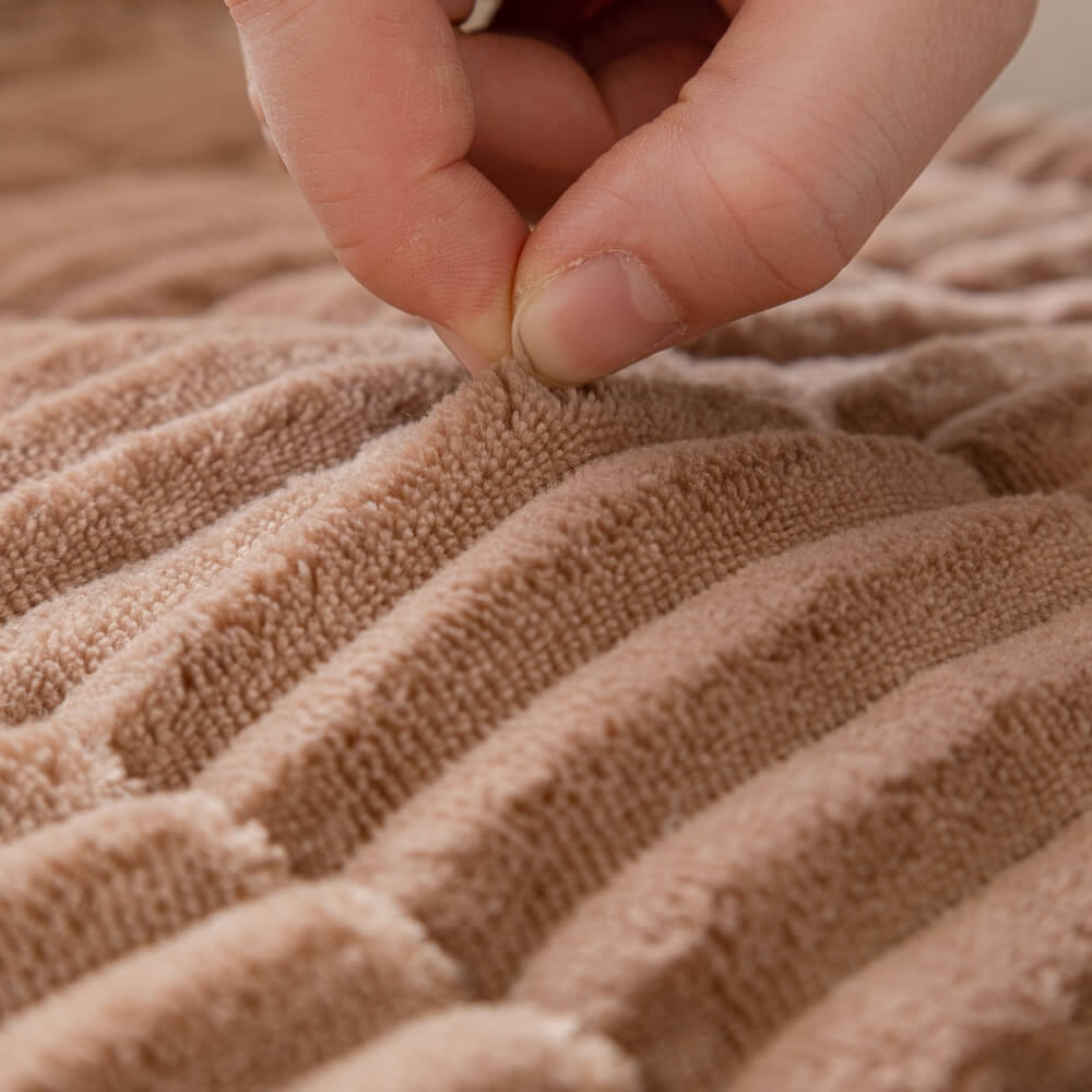 DEVELOPAW_Corduroy Quilted Sofa Cover